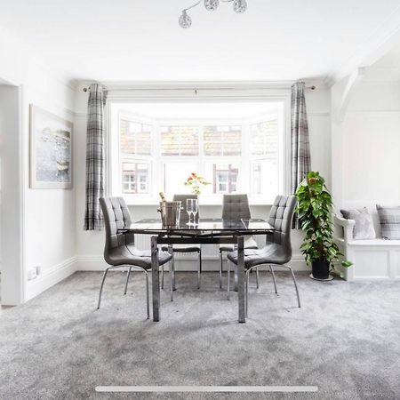 Ammonite Luxury Beachfront Apartment Lyme Regis Kültér fotó